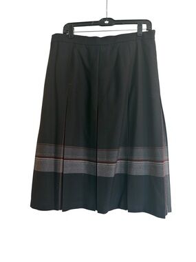 Pringle Black Pleated Maxi Skirt with Hem Stripe